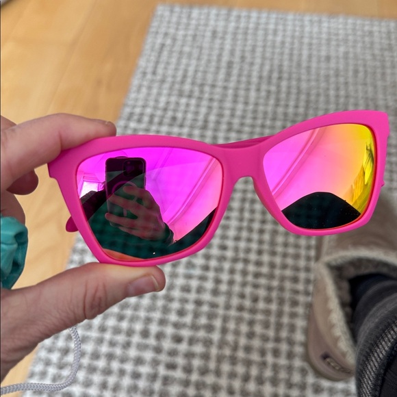 Goodr - Picture 2 of 9